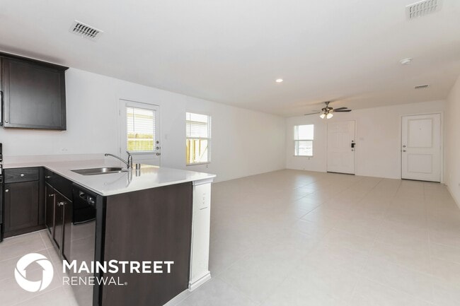 Photo - 3104 Helix Bay Dr