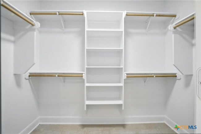 Building Photo - 4005 Midway Dr