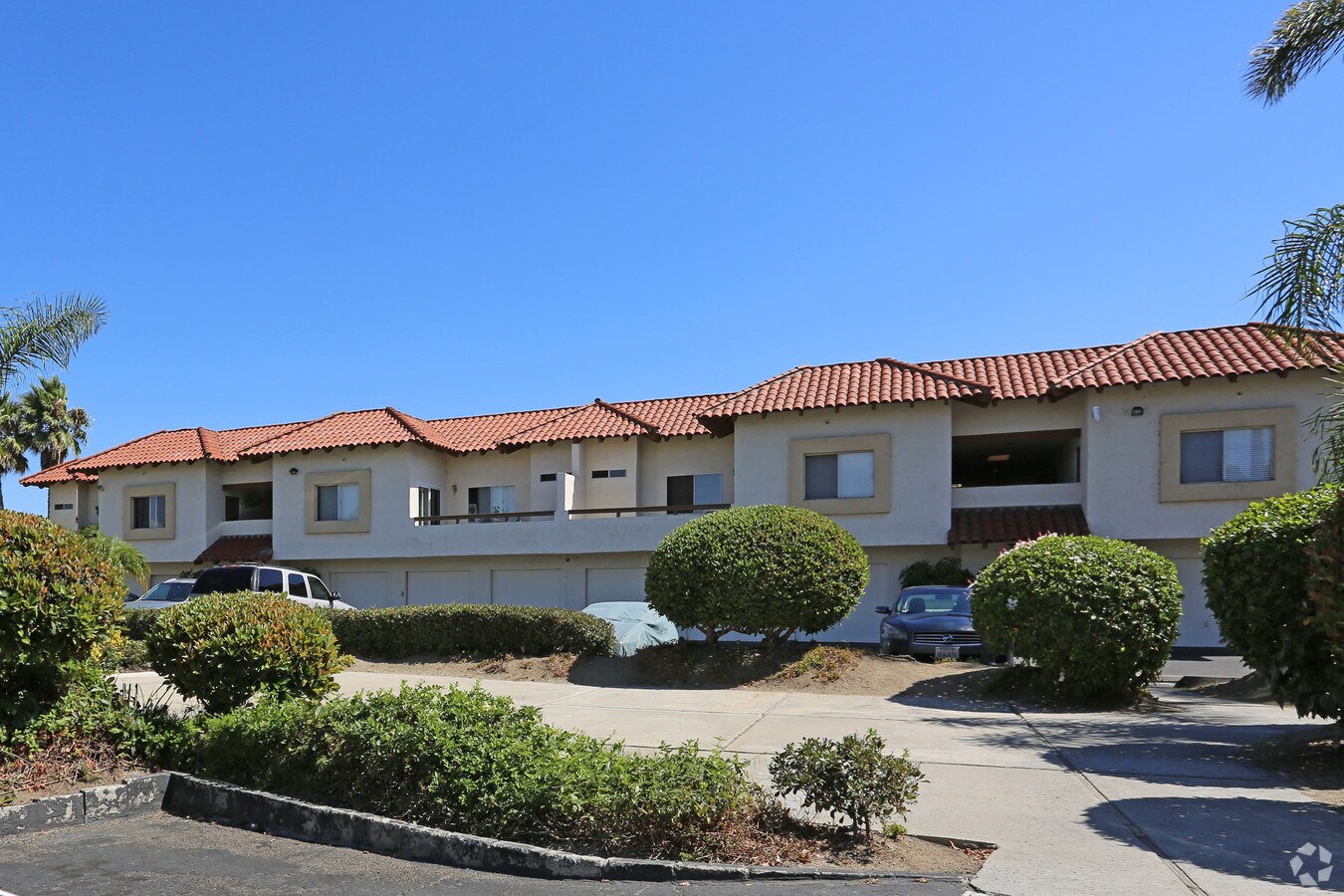 Casa Vista Apartments - Casa Vista Apartments