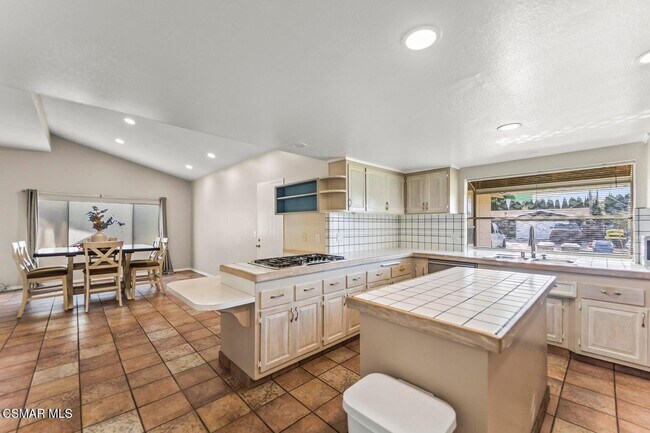 Photo - 1217 Coventry Dr