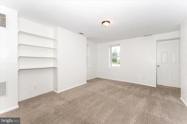 Building Photo - 15 W Frederick St