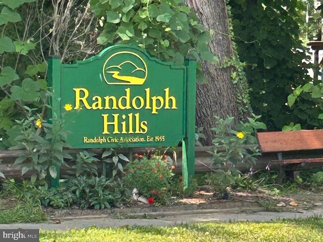 11004 Schuylkill Rd