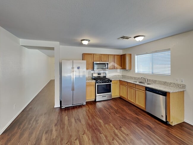 Photo - 286 E Mountain Alder St