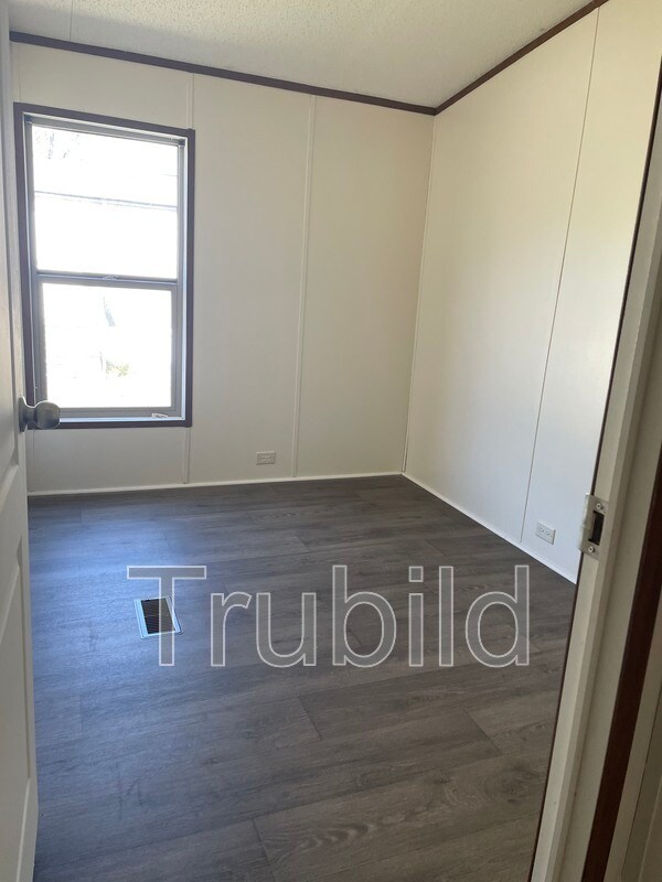 Photo - 17 N Lucky Ln