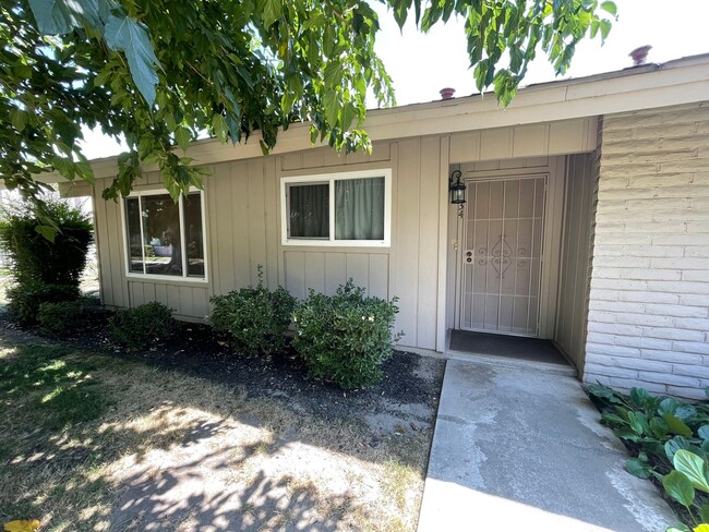 Photo - 3 bedroom single story condo!