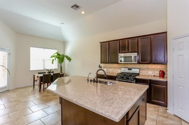 Building Photo - 6014 Cambry Landing Ln