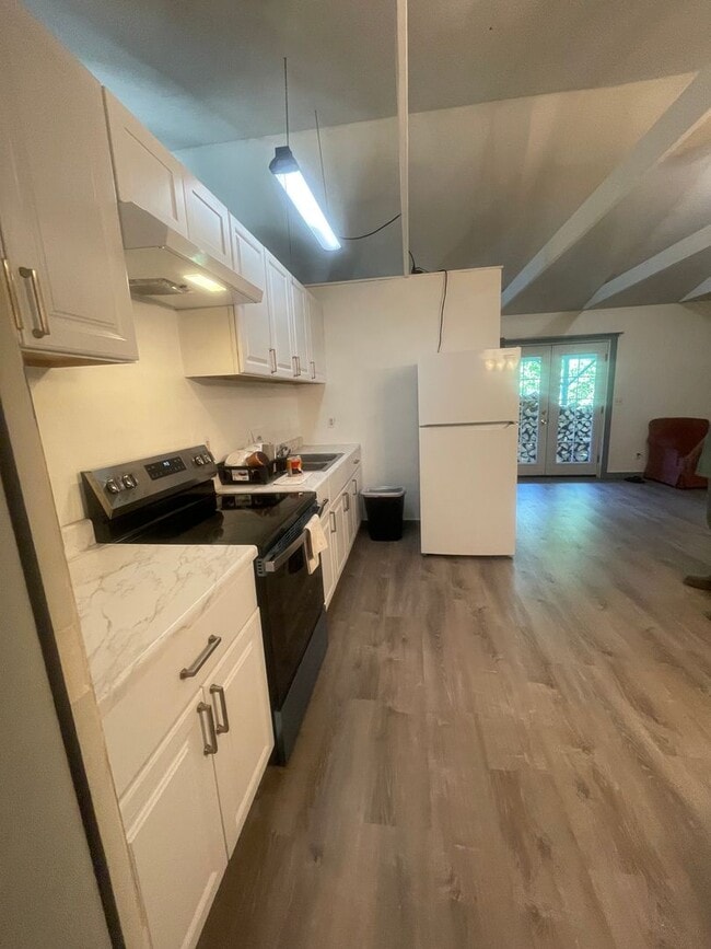 Photo - Cute Ranch style 3 bedroom home on an acre!