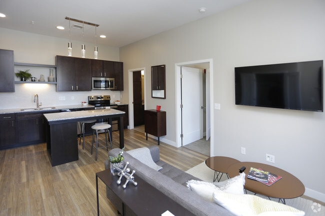 RoCo Apartments