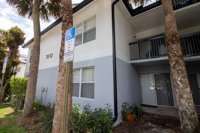 Photo - 7610 Westwood Dr Unit 102