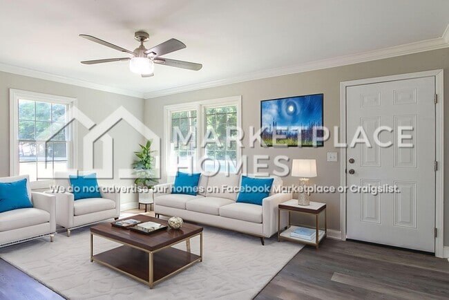 Photo - 2141 Leavensworth Rd