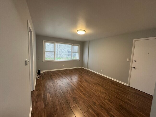 Photo - 5484 W Higgins Ave Unit GC