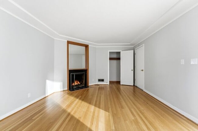 Photo - Corner of Character • Rare 2BD Residence at NE 16th & Weidler – Irvington/Lloyd District