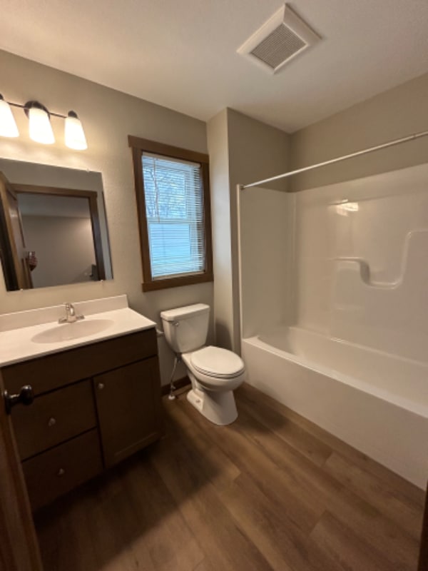 Photo - 1731 W 5th St Unit 8