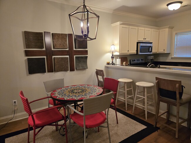 Photo - 2206 Anderson Rd