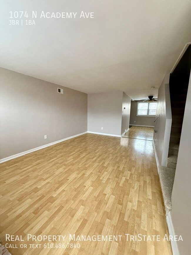 Photo - 1074 N Academy Ave