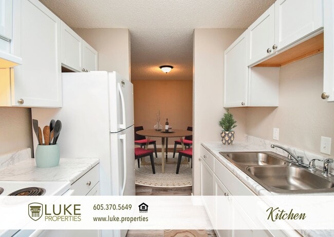 Photo - 405 S Sycamore Ave Unit 205