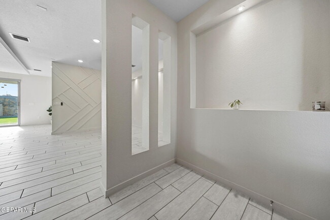 Photo - 3741 Peak Pl