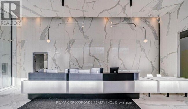 Photo - 88 Queen St E Unit 2012