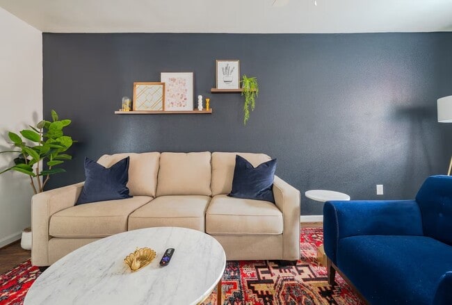 Photo - 1912 Arbor St