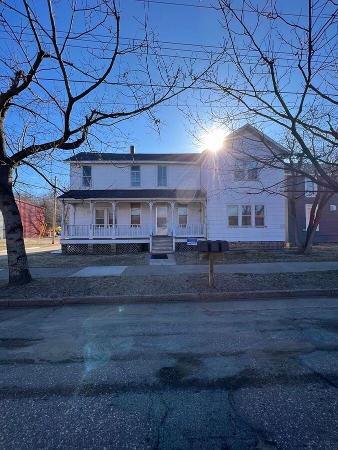 Photo - 907 Forest St Unit 3