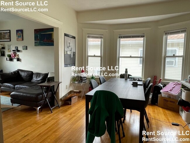 Photo - 103-105 Frederick Ave. Unit 2 Unit 2
