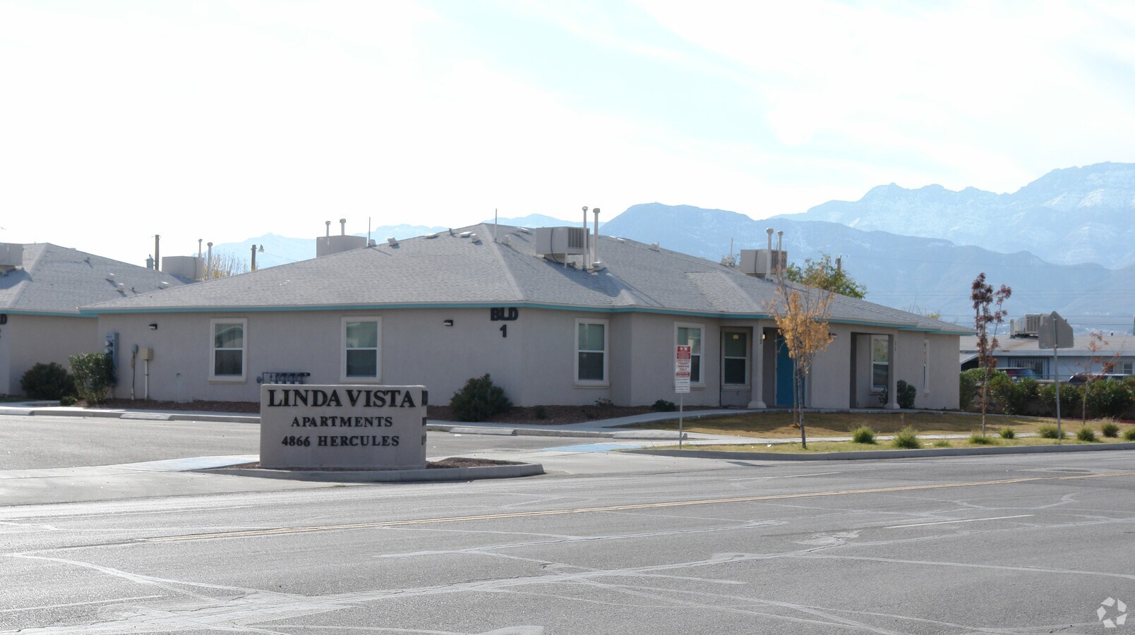 Linda Vista Apartments - Linda Vista Apartments