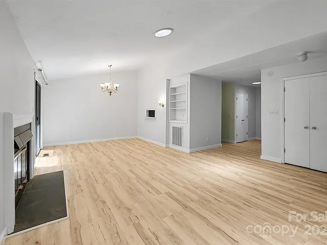 Photo - 71 Hollybrook Dr