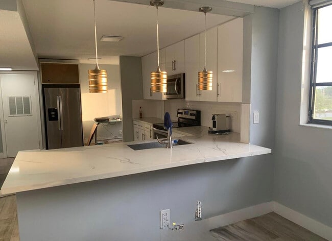 Photo - 6475 W Oakland Park Blvd Unit 401