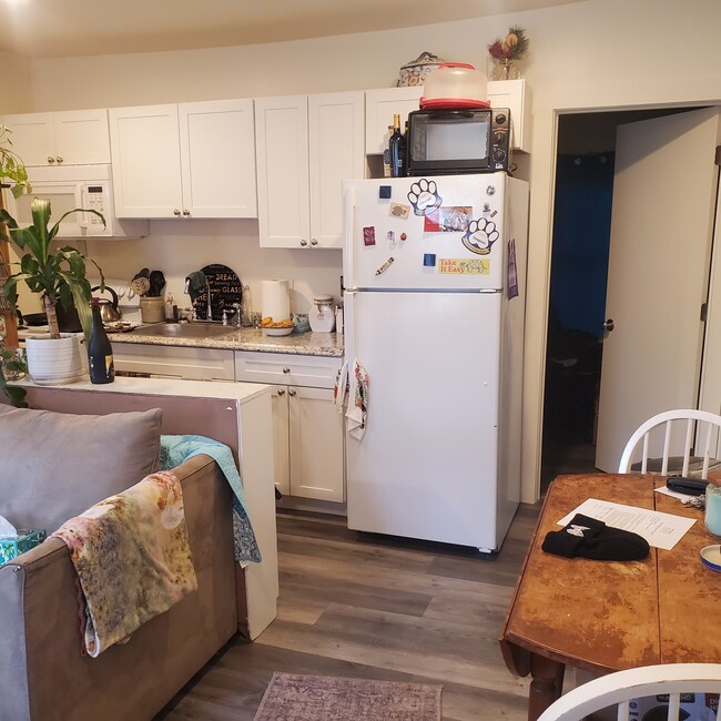 Building Photo - 9 Browning Pl Rental