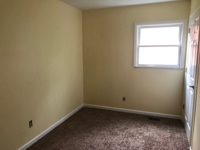 Photo - 1207 Maplepark Dr