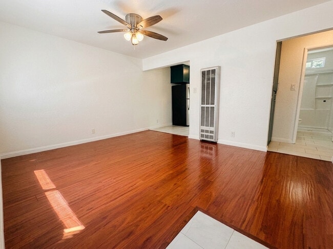 Photo - 20673 Forest Ave Unit B