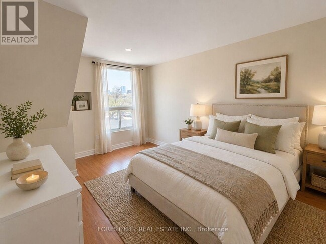 Photo - 757 Ossington Ave