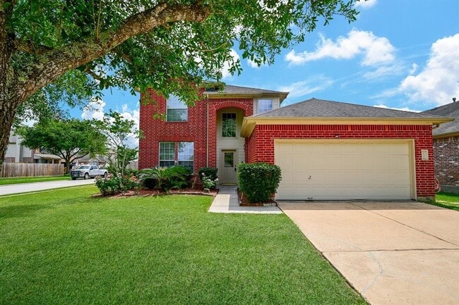 Photo - 1030 Riverwood Dr