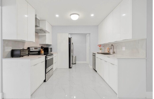 Photo - 255 Glouchester St