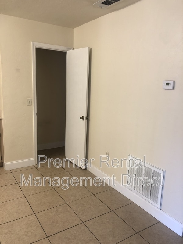 Photo - 1306 Shady Terrace Unidad 1