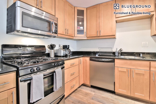 Photo - 564 Channing Ave Unit FL1-ID1643