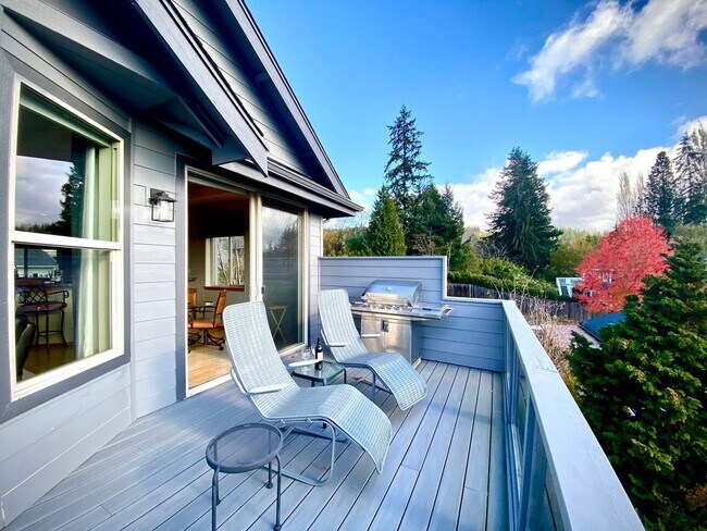 Photo - Beautiful Centrally fully furnish 3 bedroo...