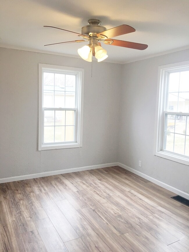 Photo - For Rent...4764 Warnock Ave, Granite City