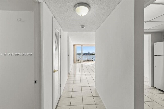 Photo - 18011 Biscayne Blvd Unit 1603