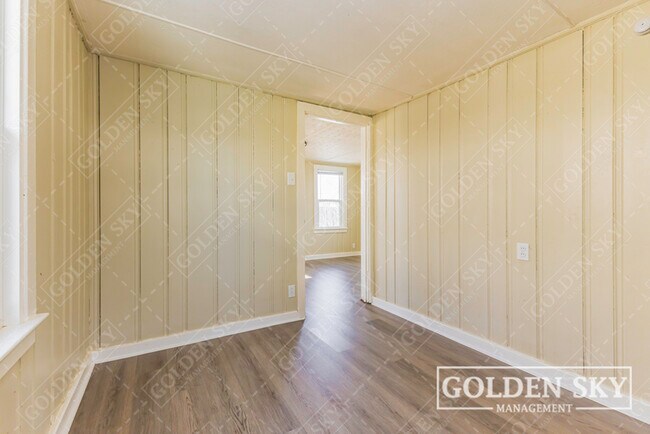 Photo - 2011 E 18th St Unidad 3