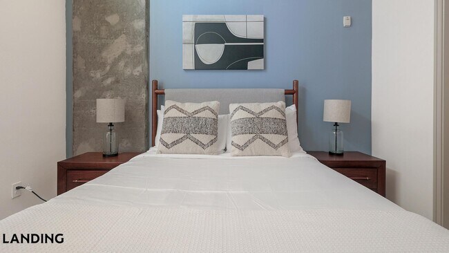 1711 Caroline St Unit 111