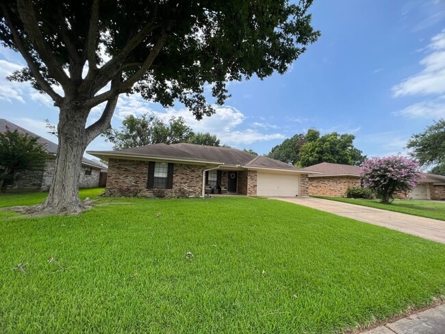 Close to Barksdale Air Force Base... - Close to Barksdale Air Force Base...