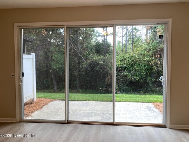 Photo - 5697 Parkstone Crossing Dr