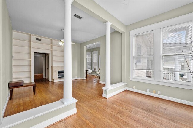 Photo - 414 W Drew St Unit 2