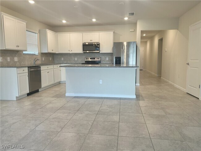 Photo - 16037 Beachberry Dr