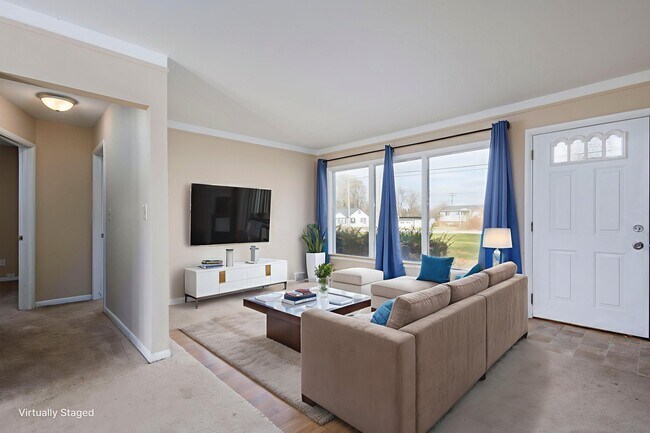 Photo - 8620 Milan-Oakville Rd