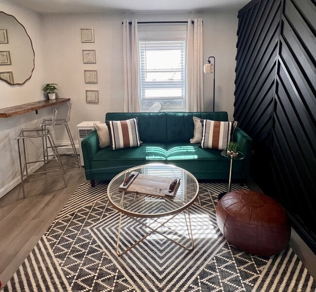 Photo - 10 Glass St Unit 2