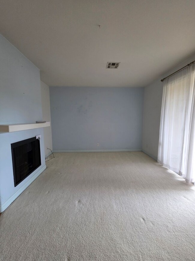 Photo - Stylish Second-Floor Condo in Sabre Springs – San Diego