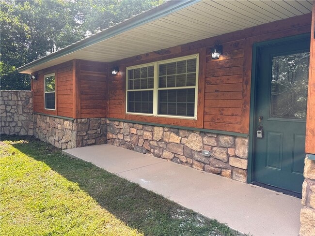Photo - 15258 Shipe Rd