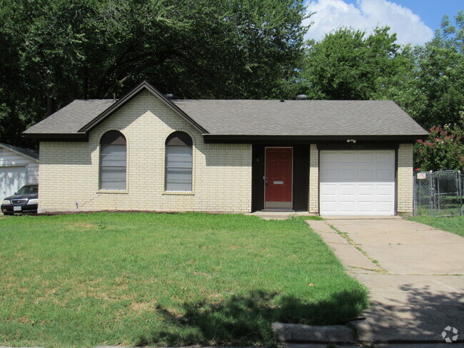 Building Photo - Ellis Avenue Rental